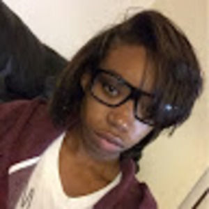 Meet your Posher, Caiah